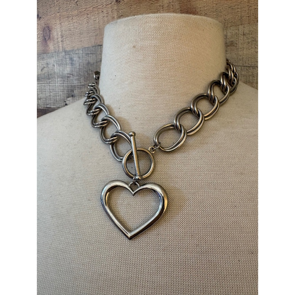 Silver Tone Chunky Double Cable Chain Heart Pendant Toggle Necklace 17"